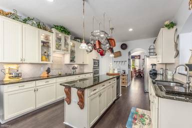 Main picture of 14041 SW 155th Ct