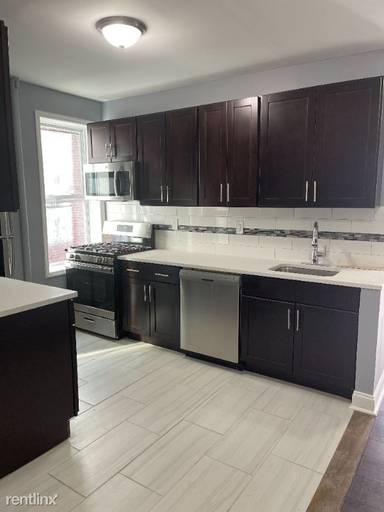 Main picture of 645 Bergen Ave