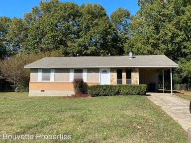 Main picture of 545 Pinecrest Dr