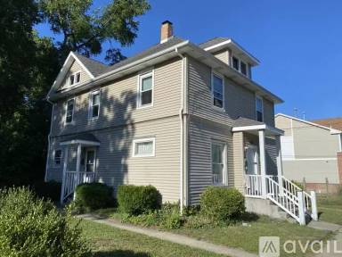 Main picture of 407 E South St