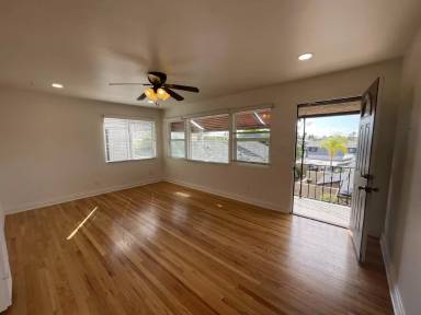 Main picture of 4473 1/2 Euclid Ave