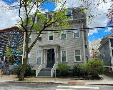 Main picture of 152 Pearl St