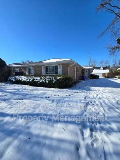 Main picture of 847 Byron Ave