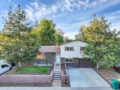 Main picture of 9123 W Arbor Ave
