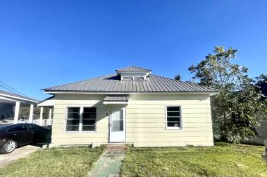 Main picture of 8 Twine St