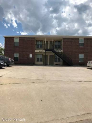 Main picture of 2700 Garland Dr