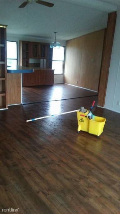 Main picture of 346 Crescent Creek Ln