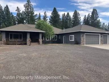 Main picture of 19509 Pine Dr