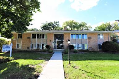 Main picture of 6610 Queen Ave S