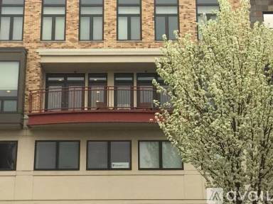 Main picture of 12 Washington Ave