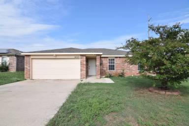 Main picture of 4105 Mustang Dr