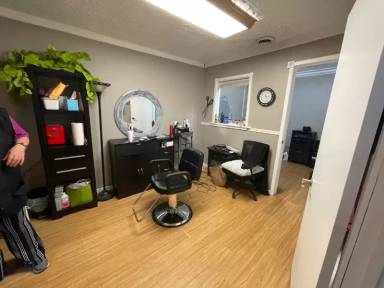 Main picture of 326 Main St