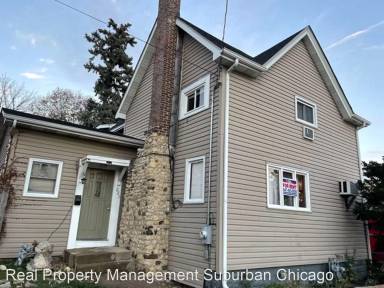 Main picture of 229 W Benton St
