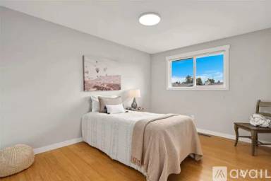 Main picture of 1652 Index Ave SE