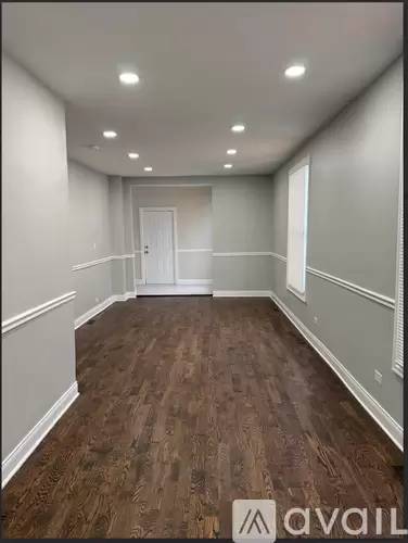 Main picture of 2108 W 69th Pl