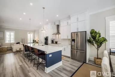 Main picture of 549 Cooper Village Ln