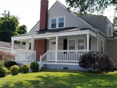 Main picture of 3211 Brest Ave