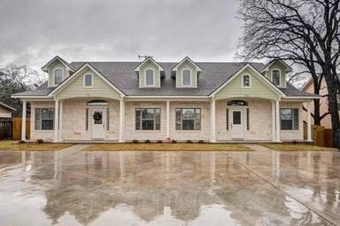 Main picture of 825 Dominik Dr
