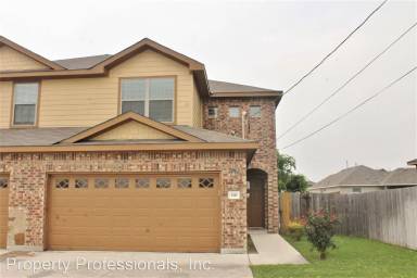 Main picture of 305 Rosalie Dr