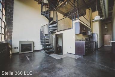 Main picture of 360 Stockton St