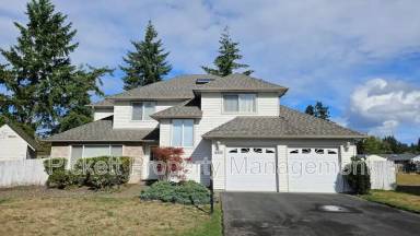Main picture of 6453 Grand Pine Loop NE