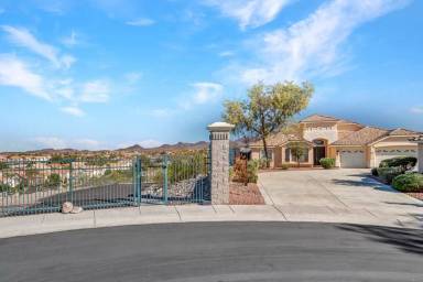 Main picture of 3047 Via del Corso