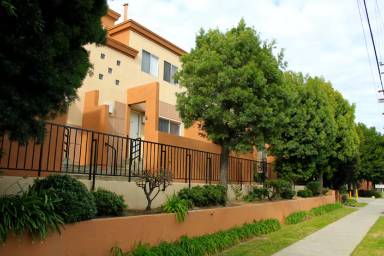 Main picture of Nordhoff Townhomes