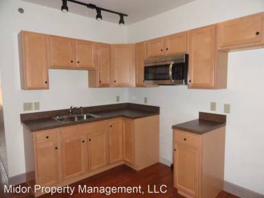 Main picture of 141 W Market St