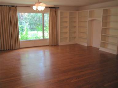 Main picture of 1209 Walton Dr