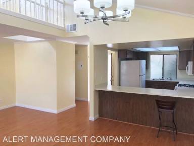 Main picture of 5182 Longfellow Way