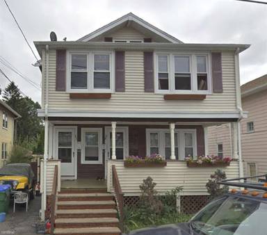 Main picture of 38 Walnut St