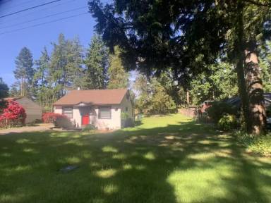 Main picture of 19151 7th Ave NE