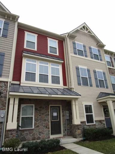 Main picture of 523 White Oak Dr