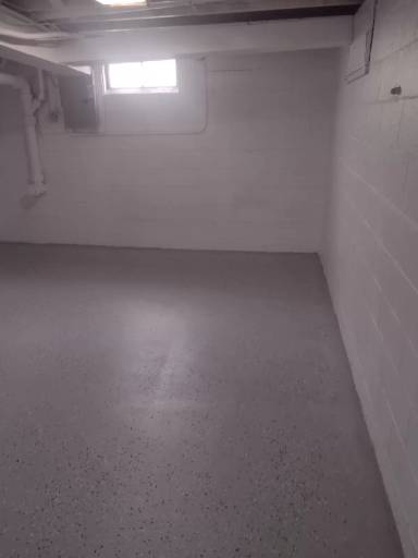 Main picture of 701 E 11th St