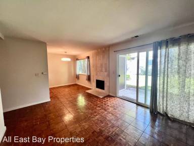 Main picture of 14 Emery Bay Dr