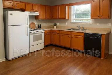 Main picture of 1444 Benley St