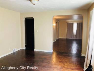 Main picture of 1511 Allegheny Ave