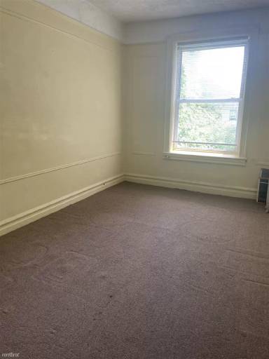 Main picture of 1128 Clarkson Ave