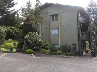 Main picture of 2802 SW Beaverton Hillsdale Hwy