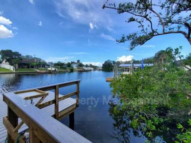 Main picture of 308 Lookout Dr
