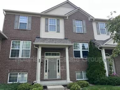 Main picture of 8428 Clayhurst Dr