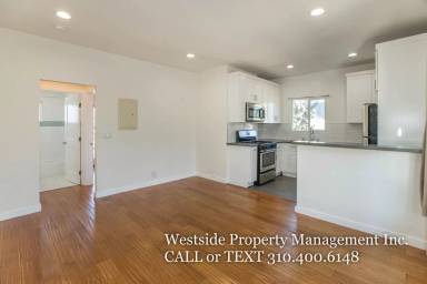 Main picture of 321 Parkman Ave