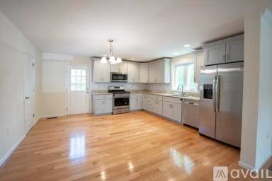 Main picture of 27 Williams St