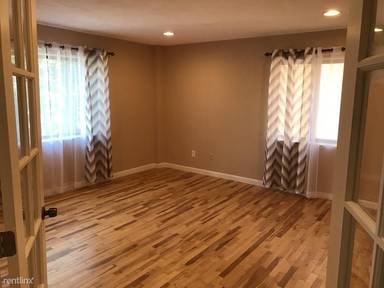Main picture of 266 Chestnut Hill Ave