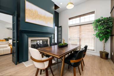 Main picture of 98 Waterside Dr