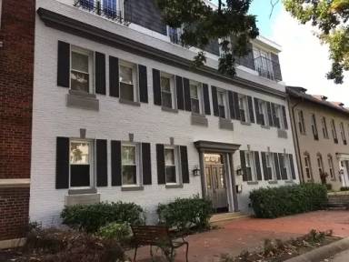 Main picture of 3220 Wisconsin Ave NW