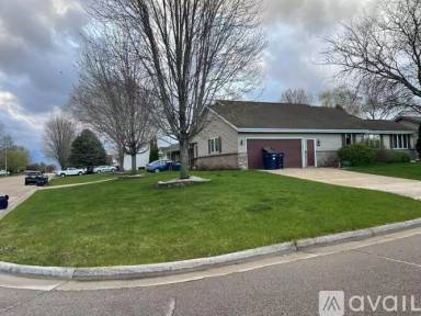 Main picture of 1320 Shannon Dr