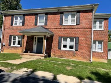 Main picture of 613 Alpha St