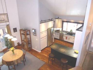 Main picture of 10118 Silver St