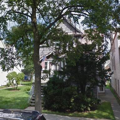 Main picture of 3903 N Drake Ave